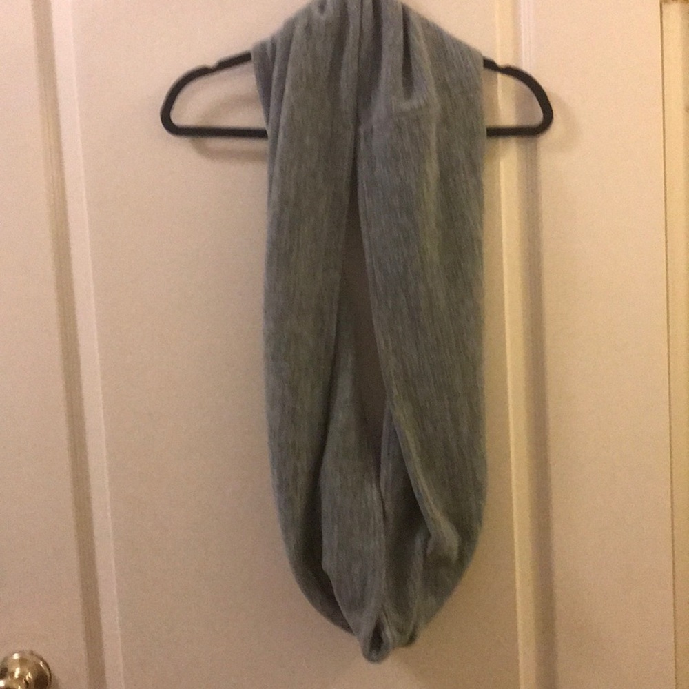 Light grey infinity scarf